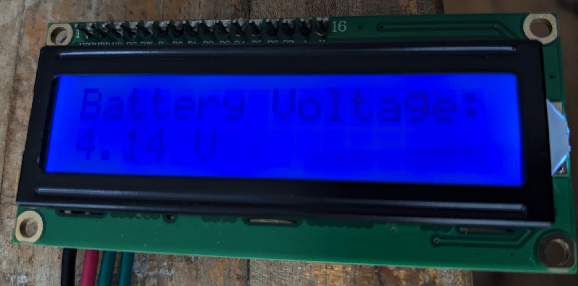 Image 7: LCD showing battery voltage over I2C